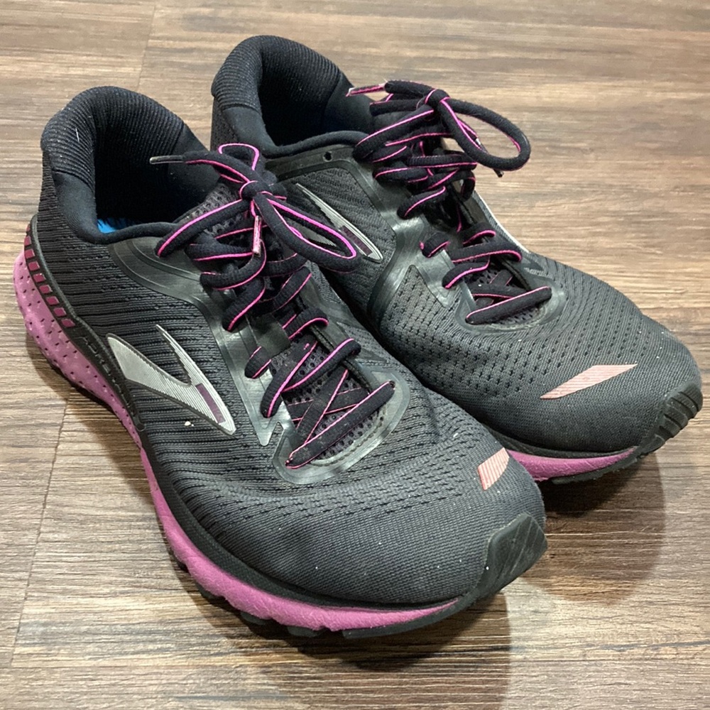 Brooks 9.5 Wide Adrenaline